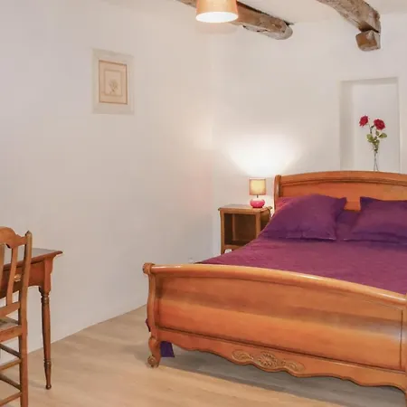 3 Bedroom Awesome In Sur Cele Nyaraló Marcilhac-sur-Célé